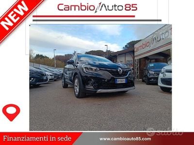 Usata Renault Captur Intens 101 CV (74 kW) 2020 Nero SUV