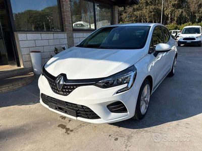 Usata Renault Clio V 86 CV (63 kW) 2020 Bianco Berlina