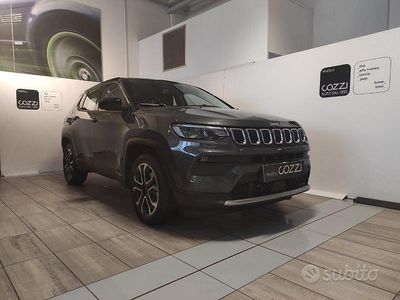 Usata Jeep Compass Altitude 131 CV (96 kW) 2024 Grigio SUV