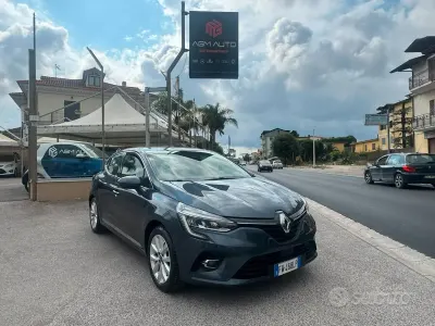 Usata Renault Clio IV Intens 86 CV (63 kW) 2019 Blu Berlina