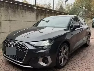 Usata Audi A3 150 CV (110 kW) 2021 Grigio Berlina
