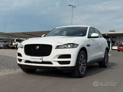 Usata Jaguar F-Pace Prestige 241 CV (177 kW) 2021 Bianco SUV