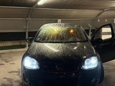 Usata VW Golf V GTI 105 CV (77 kW) 2004 Nero Utilitaria