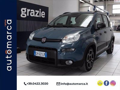 Usata Fiat Panda Cross Cross 70 CV (51 kW) 2021 Blu Utilitaria