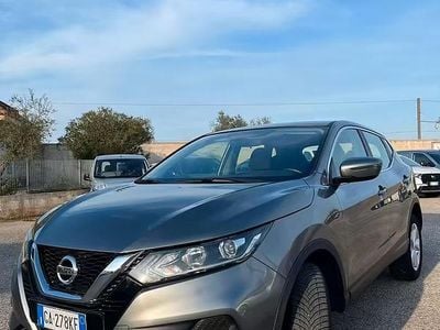 Usata Nissan Qashqai Tekna+ 116 CV (85 kW) 2020 Grigio SUV