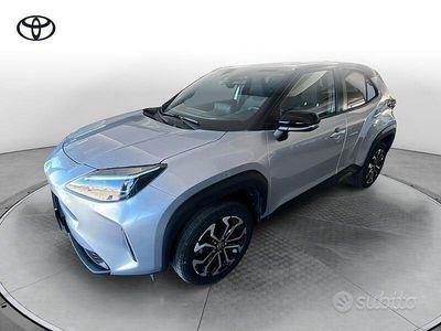 Usata Toyota Yaris Cross Trend 116 CV (85 kW) 2021 Grigio SUV