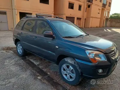 Usata Kia Sportage Active 137 CV (100 kW) 2009 Grigio SUV