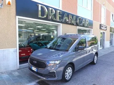 Usata Ford Tourneo Connect Titanium 122 CV (89 kW) 2023 Grigio Monovolume