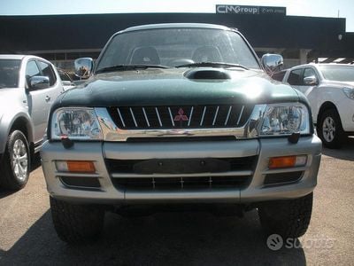 Usata Mitsubishi L200 101 CV (74 kW) 2004 Verde Pick-up
