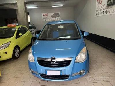 Begagnad Opel Agila Enjoy 65 HK (47 kW) 2009 Blå Halvkombi