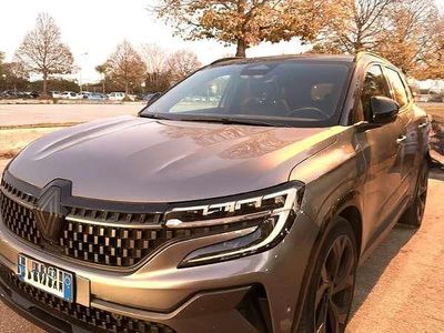 Usata Renault Austral Iconic Esprit Alpine 131 CV (96 kW) 2023 SUV