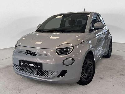 Usata Fiat 500e La Prima 86 kW (118 CV) 2020 Argento Utilitaria