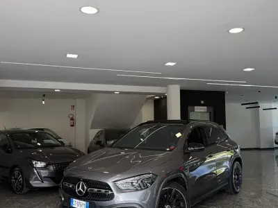 Usata Mercedes GLA200 AMG Line Premium 150 CV (110 kW) 2024 Grigio SUV