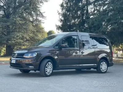 Usata VW Caddy Maxi 131 CV (96 kW) 2019 Marrone Monovolume