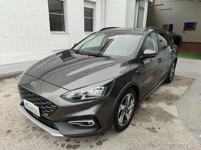Usata Ford Focus Active 119 CV (87 kW) 2019 Grigio Station wagon