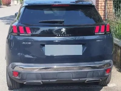 Usata Peugeot 3008 150 CV (110 kW) 2017 Bluazzurro SUV