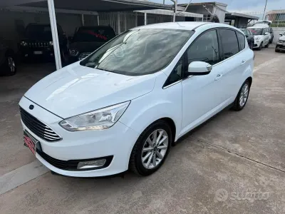 Usata Ford C-MAX Titanium 120 CV (88 kW) 2017 Bianco Monovolume