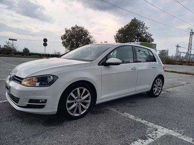 Usata VW Golf VII Highline 110 CV (80 kW) 2015 Bianco Berlina