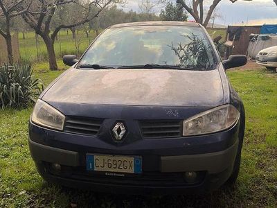 Usata Renault Mégane II 82 CV (60 kW) 2002 Blu Berlina