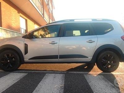 Usata Dacia Jogger Extreme 101 CV (74 kW) 2022 Grigio Monovolume