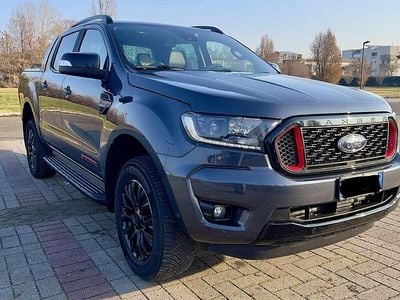Usata Ford Ranger 213 CV (156 kW) 2022 Grigio Pick-up