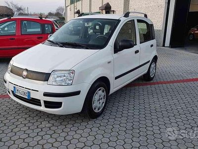 Usata Fiat Panda 69 CV (50 kW) 2012 Bianco Utilitaria