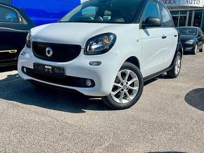 Begagnad Smart ForFour 71 HK (52 kW) 2018 Vit Halvkombi
