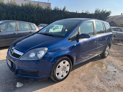 usata Opel Zafira 1.9 16V CDTI 150CV Enjoy