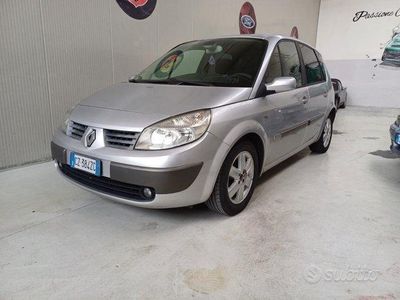 usata Renault Grand Scénic II Grand Scénic 1.9 dCi 130 CV Dynamique