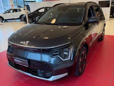 Usata Kia e-Niro 150 kW (204 CV) 2023 Grigio SUV