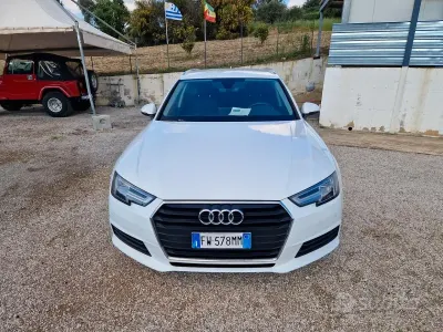 Usata Audi A4 Business 150 CV (110 kW) 2019 Bianco Station wagon