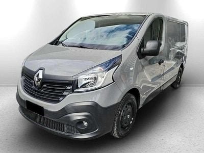 Usata Renault Trafic SE 125 CV (91 kW) 2017 Grigio platino Monovolume
