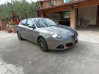 Usata Alfa Romeo Giulietta 105 CV (77 kW) 2011 Grigio Berlina
