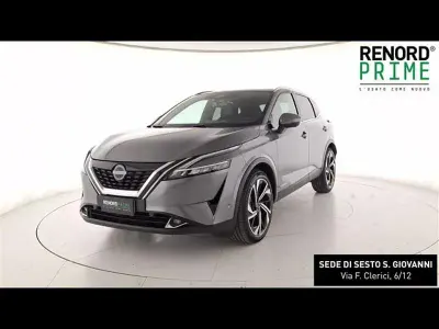 Usata Nissan Qashqai Tekna 190 CV (139 kW) 2023 Grigio chiaro SUV