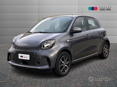 Usata Smart ForFour Electric Drive Passion 60 kW (82 CV) 2021 Grigio Berlina
