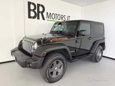 Usata Jeep Wrangler 200 CV (147 kW) 2013 Verde SUV
