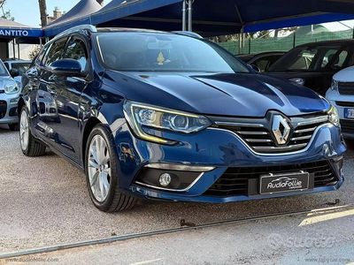 Usata Renault Mégane GrandTour 115 CV (84 kW) 2019 Blu Station wagon