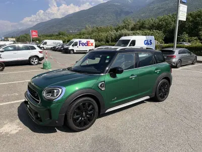Usata Mini Countryman 178 CV (130 kW) 2020 Verde SUV