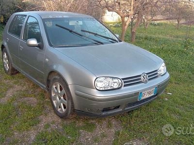 Usata VW Golf IV 130 CV (95 kW) 2003 Grigio Berlina