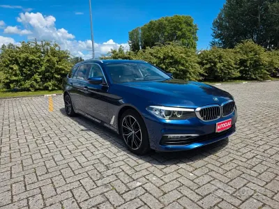 Usata BMW 520 Luxury Line 190 CV (139 kW) 2019 Blu Station wagon