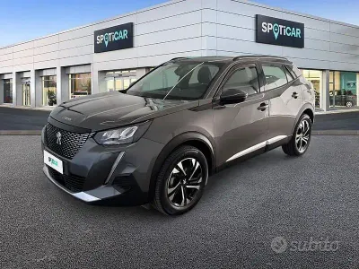 Usata Peugeot 2008 Allure 102 CV (75 kW) 2020 Grigio SUV