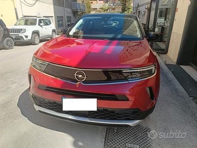Usata Opel Mokka 110 CV (80 kW) 2023 Rosso SUV