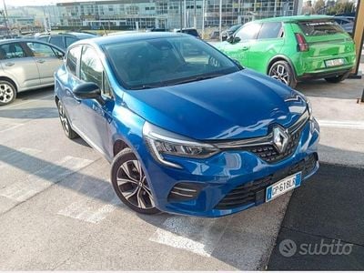 Brugt Renault Clio V Evolution 100 HK (73 kW) 2023 Blå Sedan