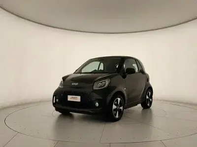 Usata Smart ForTwo Coupé Passion 60 kW (82 CV) 2022 Nero Utilitaria