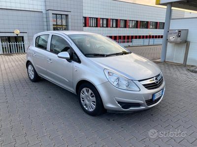 usata Opel Corsa 1.2 benzina cosmo 59kw noe patentato