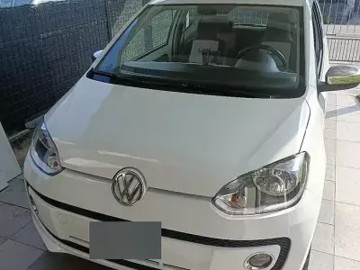 Usata VW up! 75 CV (55 kW) 2011 Bianco Utilitaria