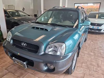 Usata Hyundai Santa Fe Premium 113 CV (83 kW) 2002 Verde SUV