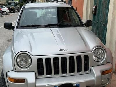 Usata Jeep Cherokee Sport 2002 Grigio SUV