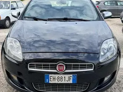 Usata Fiat Bravo 120 CV (88 kW) 2012 Utilitaria