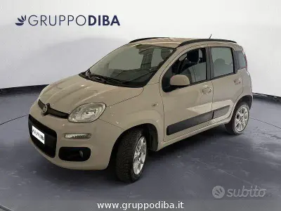 Usata Fiat Panda Lounge 85 CV (62 kW) 2013 Bianco Utilitaria